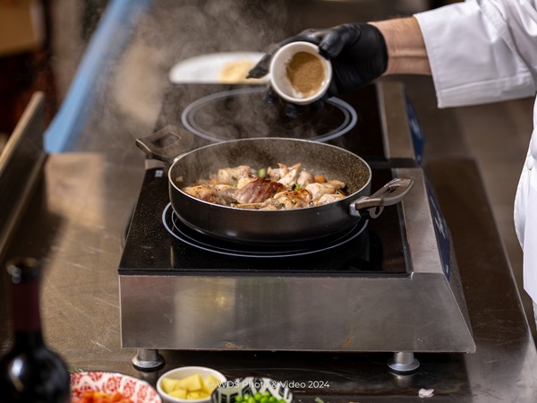 Show Cooking