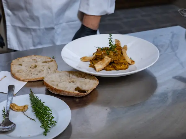Show Cooking