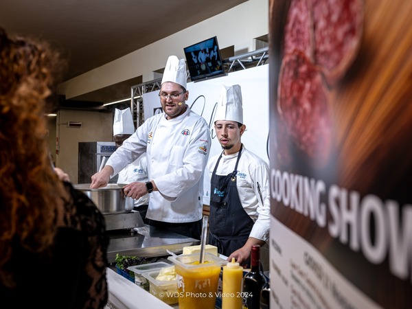 Show Cooking