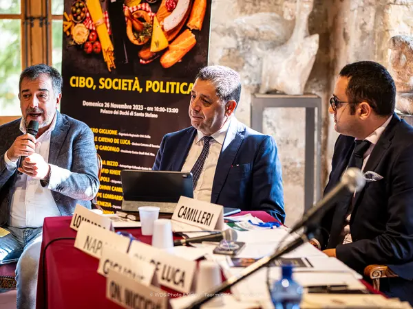 Taormina food expo 2023 - Convegno - CIBO, SOCIETÀ, POLITICA
